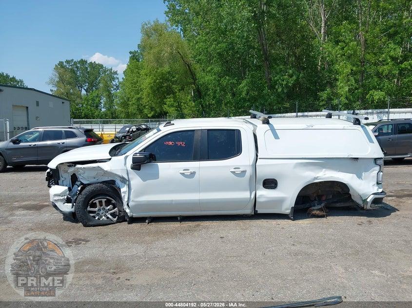 2021 CHEVROLET SILVERADO 1500 4WD  STANDARD BED RST — фото 15