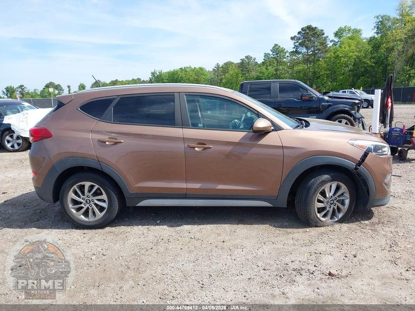 2017 HYUNDAI TUCSON SE — фото 13