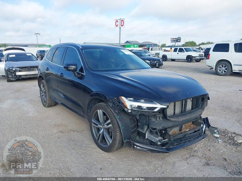 2021 VOLVO XC60 T5 MOMENTUM — фото 1