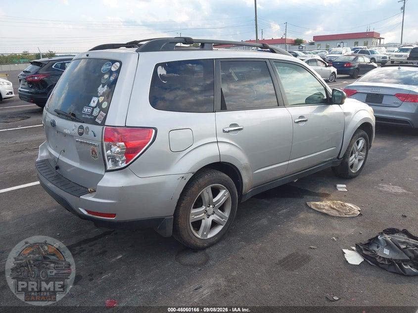 2009 SUBARU FORESTER 2.5X — фото 4