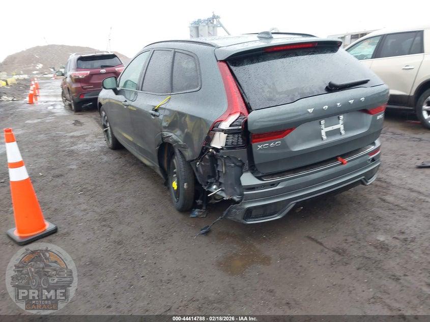 2026 VOLVO XC60 B5 PLUS — фото 3