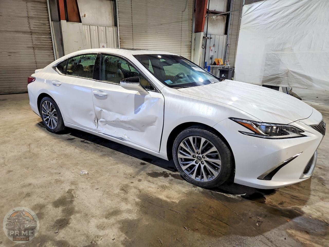 2021 LEXUS ES — фото 4
