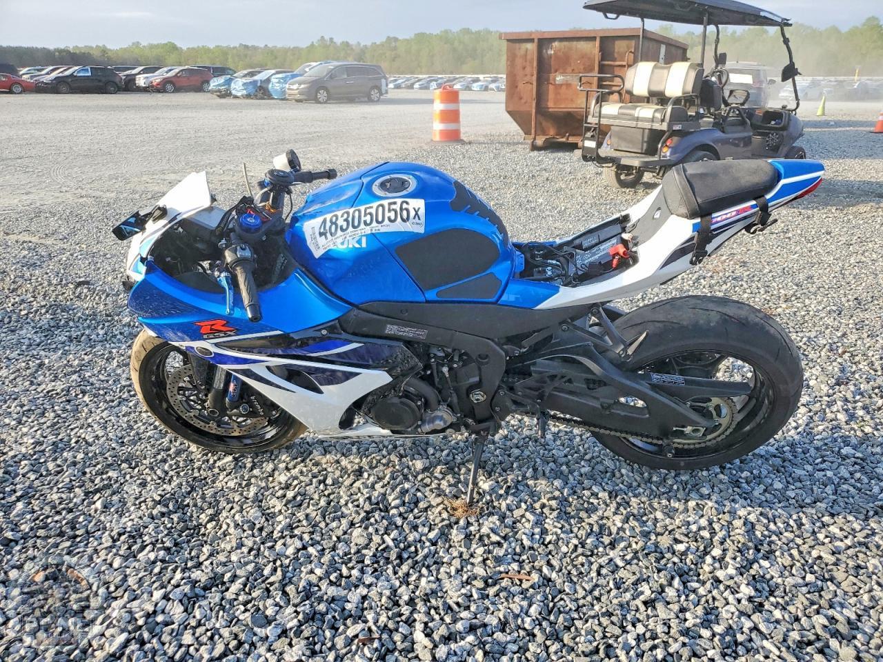 2025 SUZUKI GSX R1000 — фото 3
