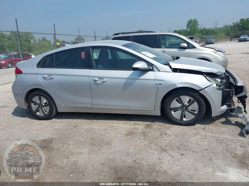 2018 HYUNDAI IONIQ HYBRID BLUE — фото 13