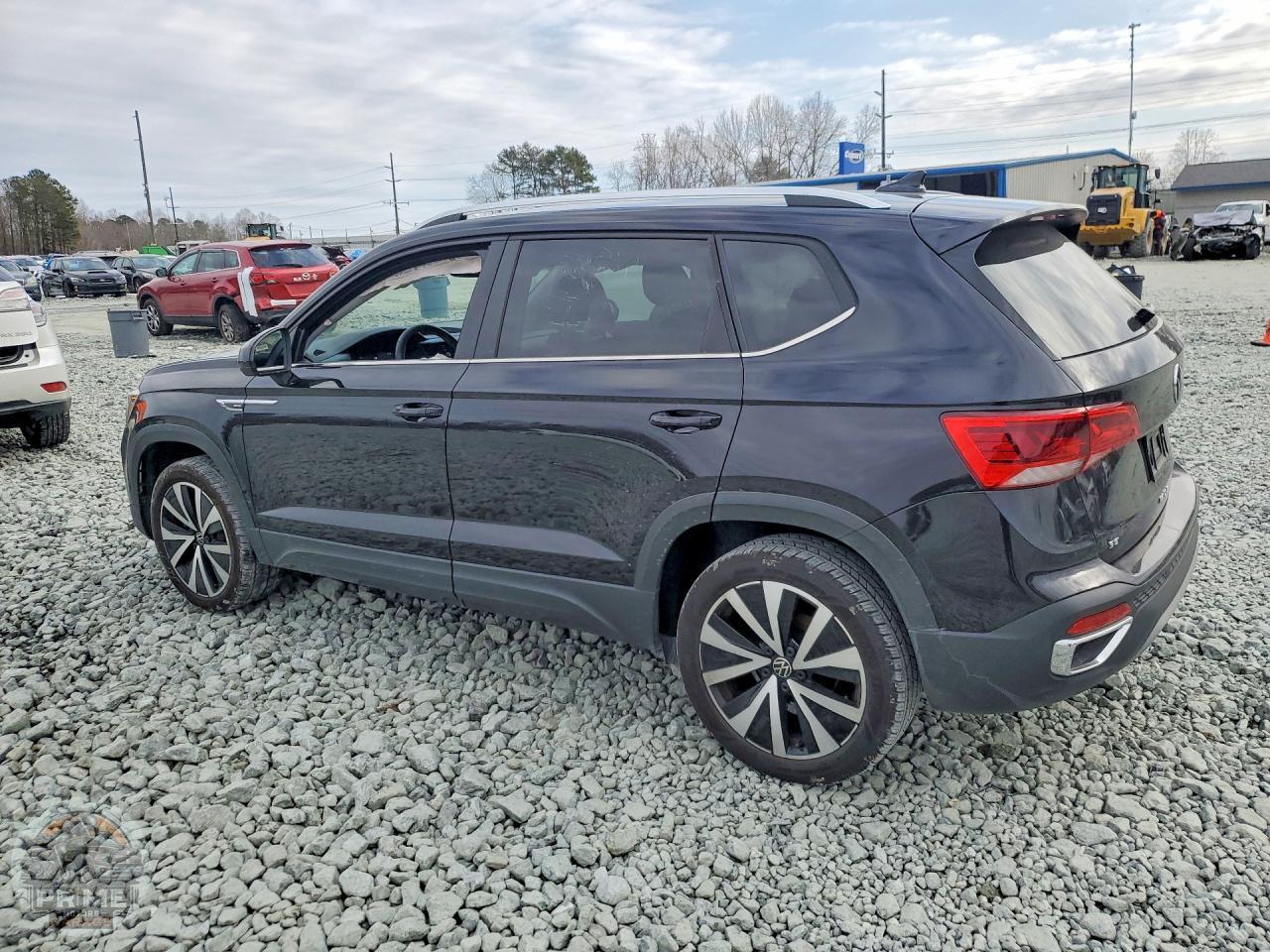 2024 VOLKSWAGEN TAOS — фото 2