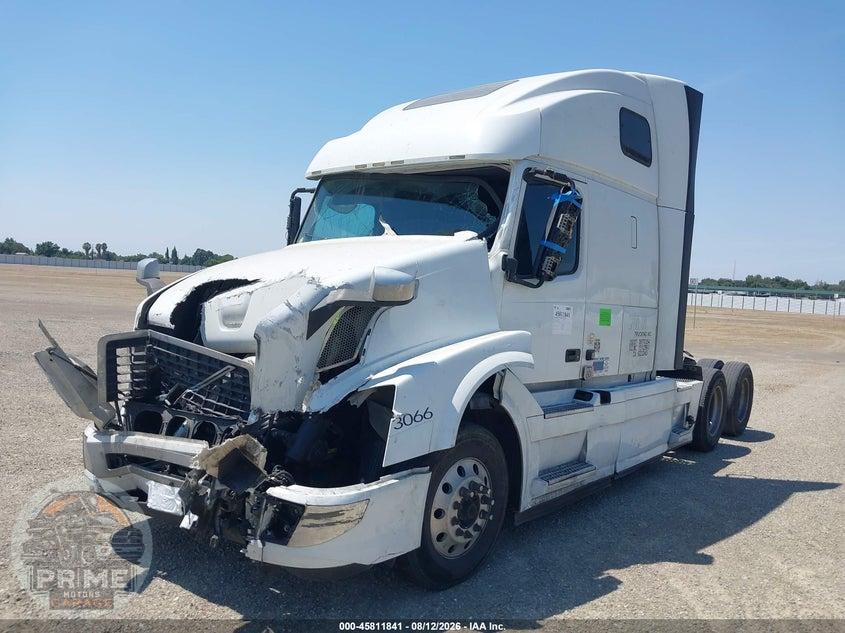2017 VOLVO VNL — фото 2
