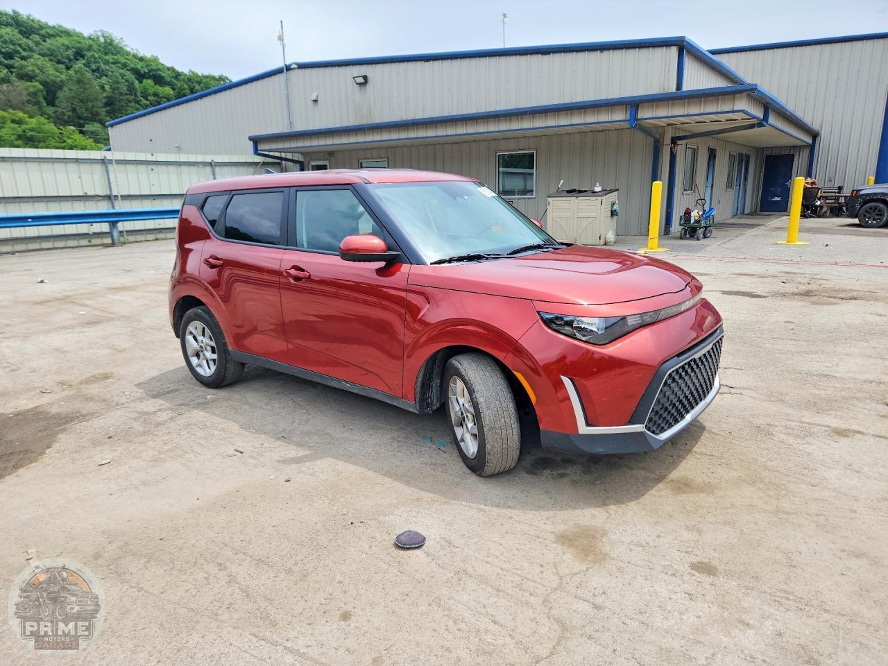 2025 KIA SOUL — фото 11