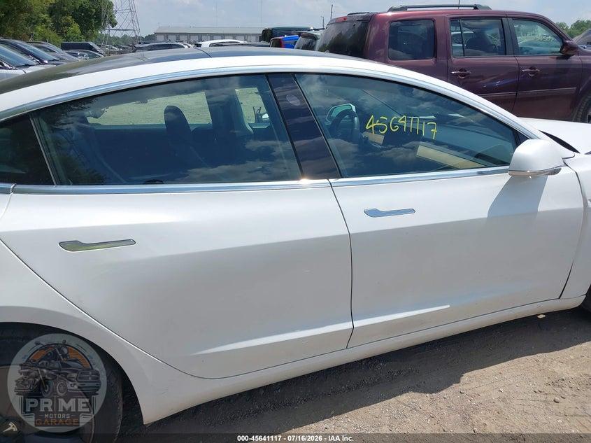 2020 TESLA MODEL 3 STANDARD RANGE PLUS REAR-WHEEL DRIVE/STANDARD RANGE REAR-WHEEL DRIVE — фото 13
