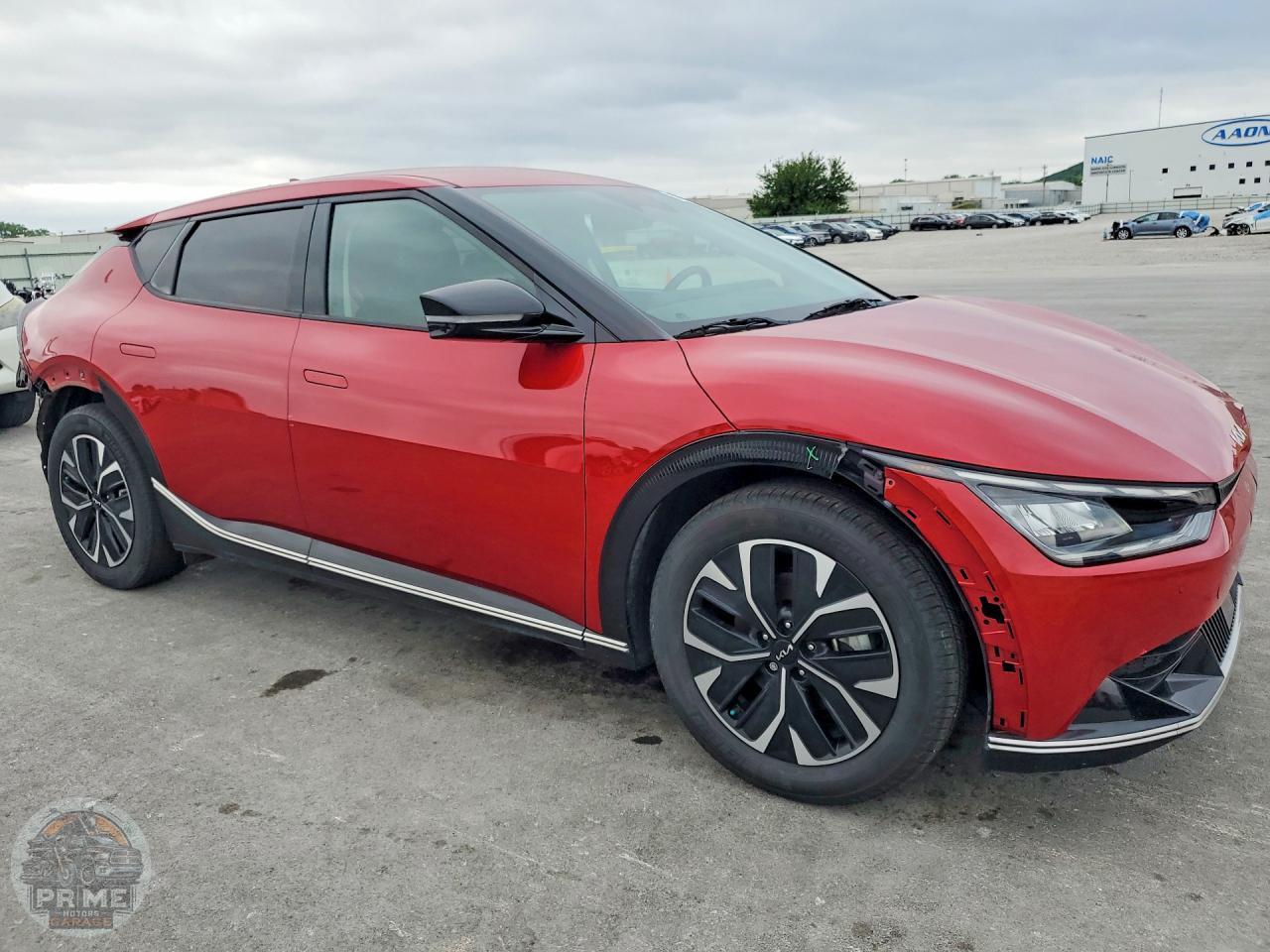 2022 KIA EV6 — фото 4
