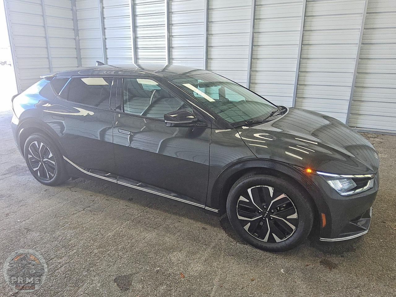 2023 KIA EV6 — фото 4
