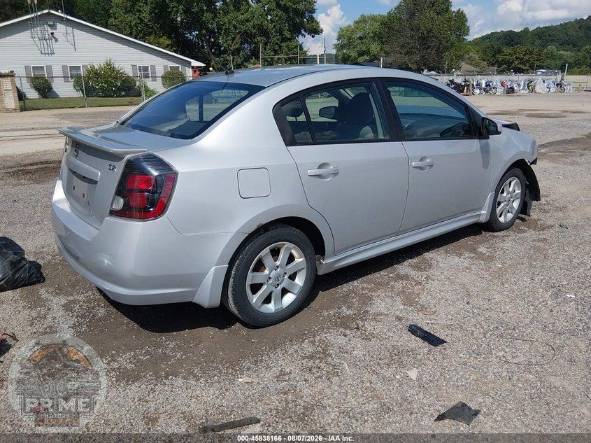 2012 NISSAN SENTRA 2.0 SR — фото 4