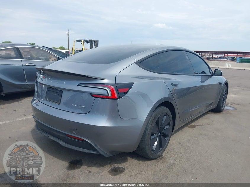 2025 TESLA MODEL 3 LONG RANGE ALL-WHEEL DRIVE — фото 4