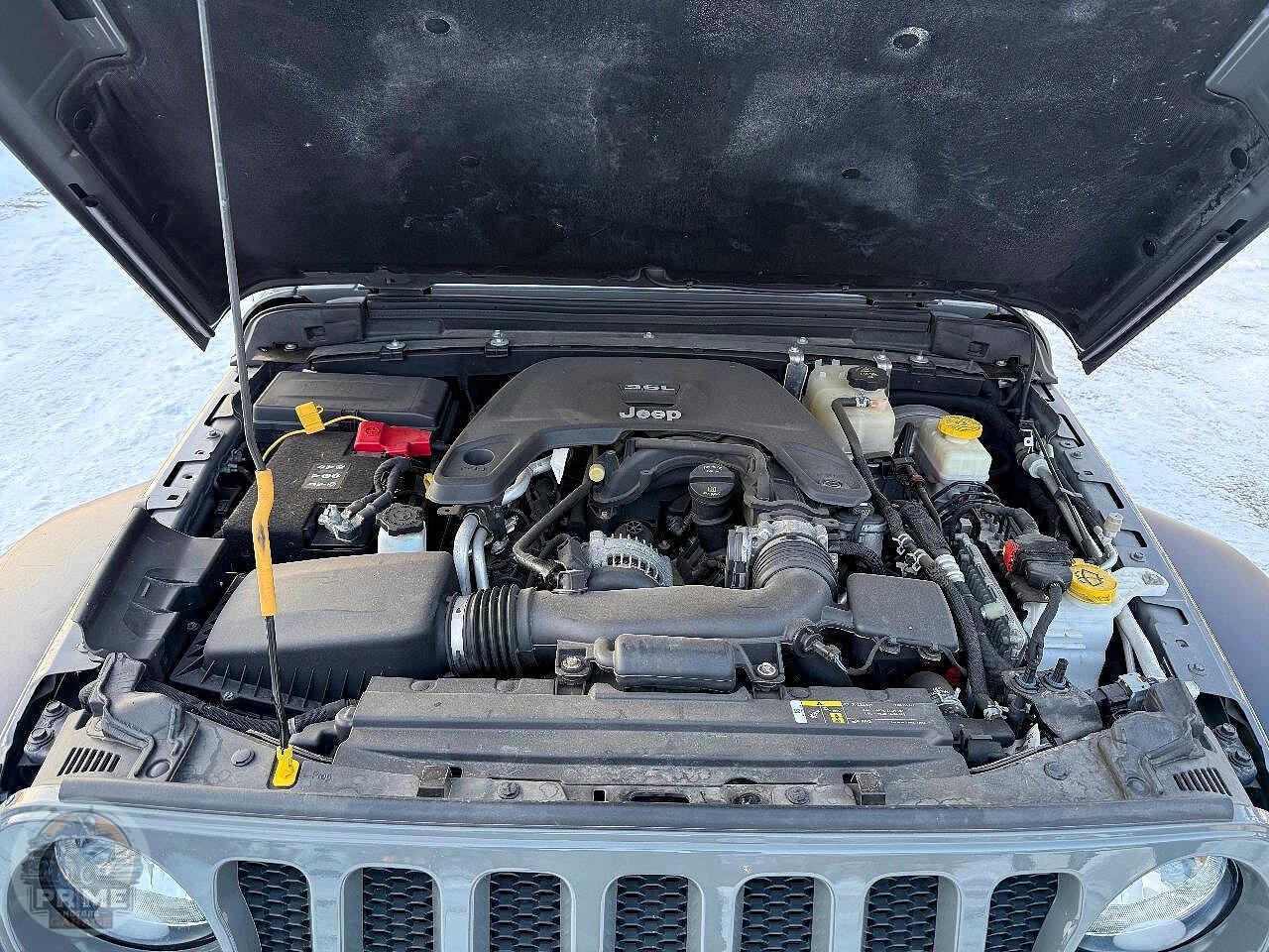 2020 JEEP WRANGLER — фото 38