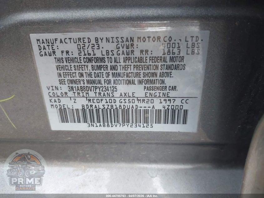 2023 NISSAN SENTRA SR XTRONIC CVT — фото 9