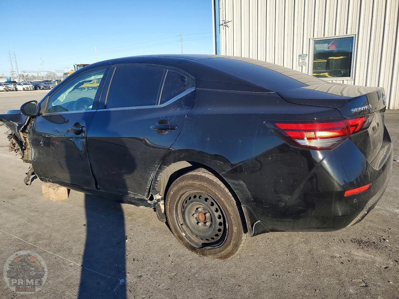 2022 NISSAN SENTRA — фото 5