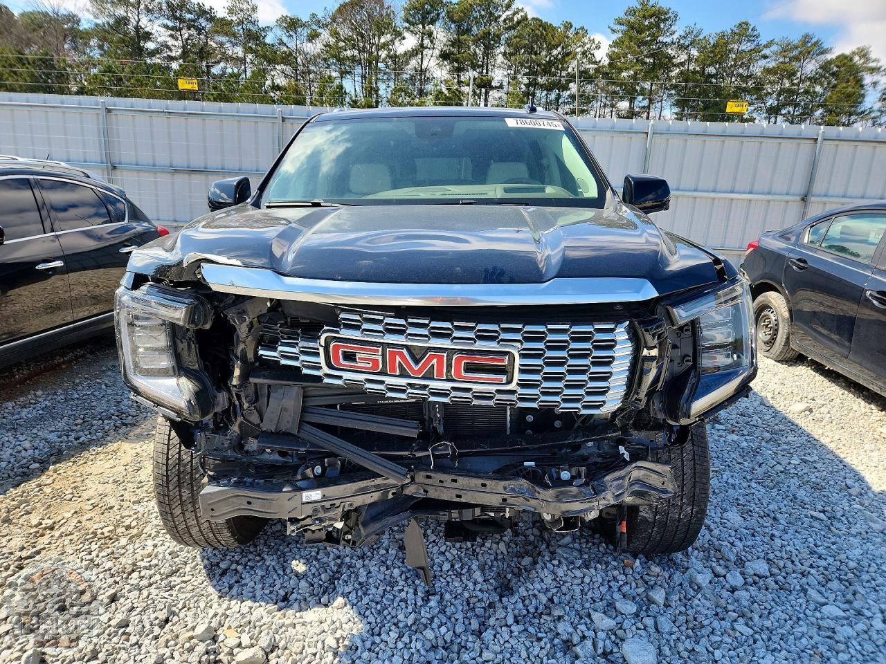 2024 GMC YUKON — фото 10