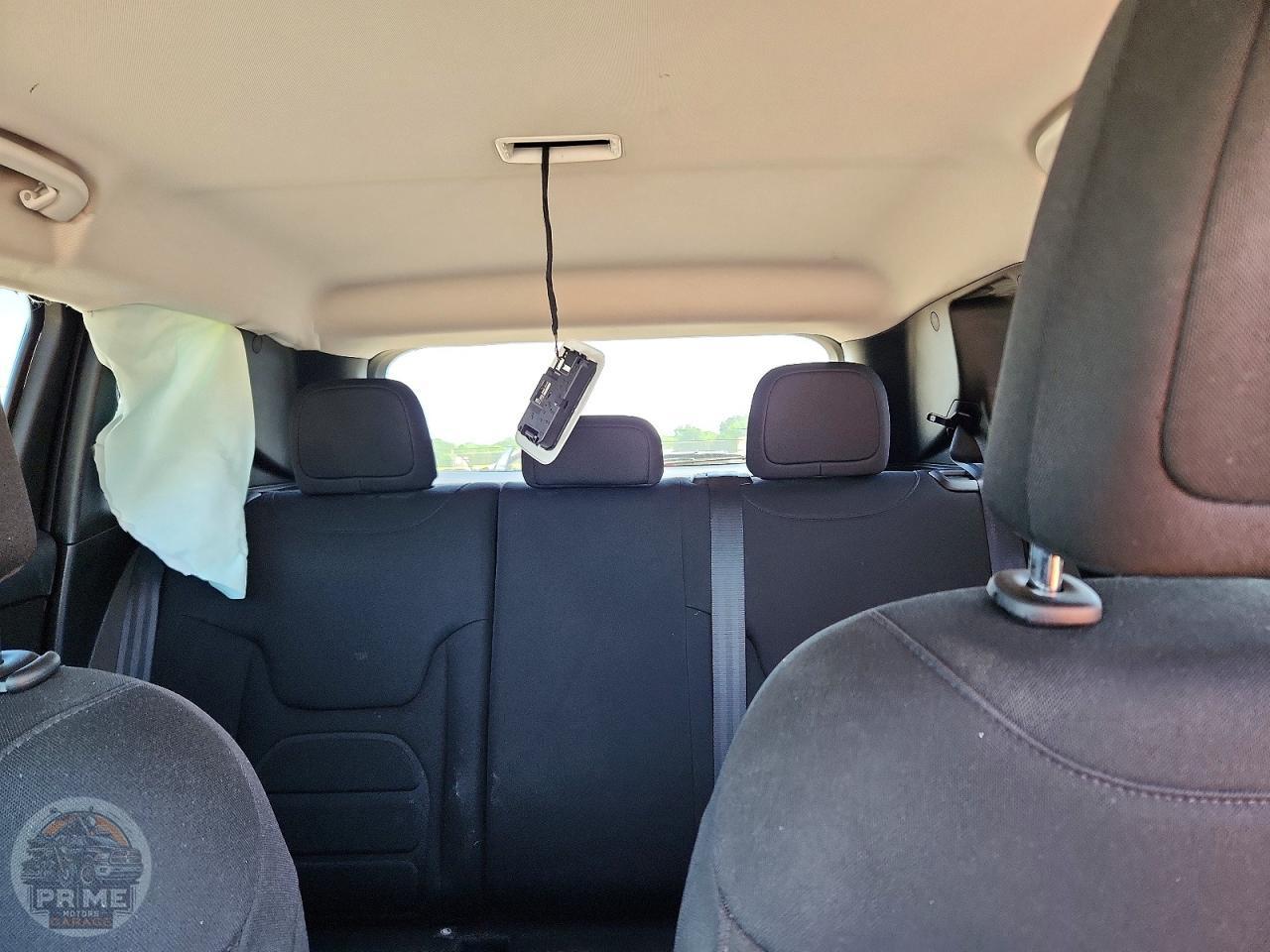 2020 JEEP RENEGADE — фото 9
