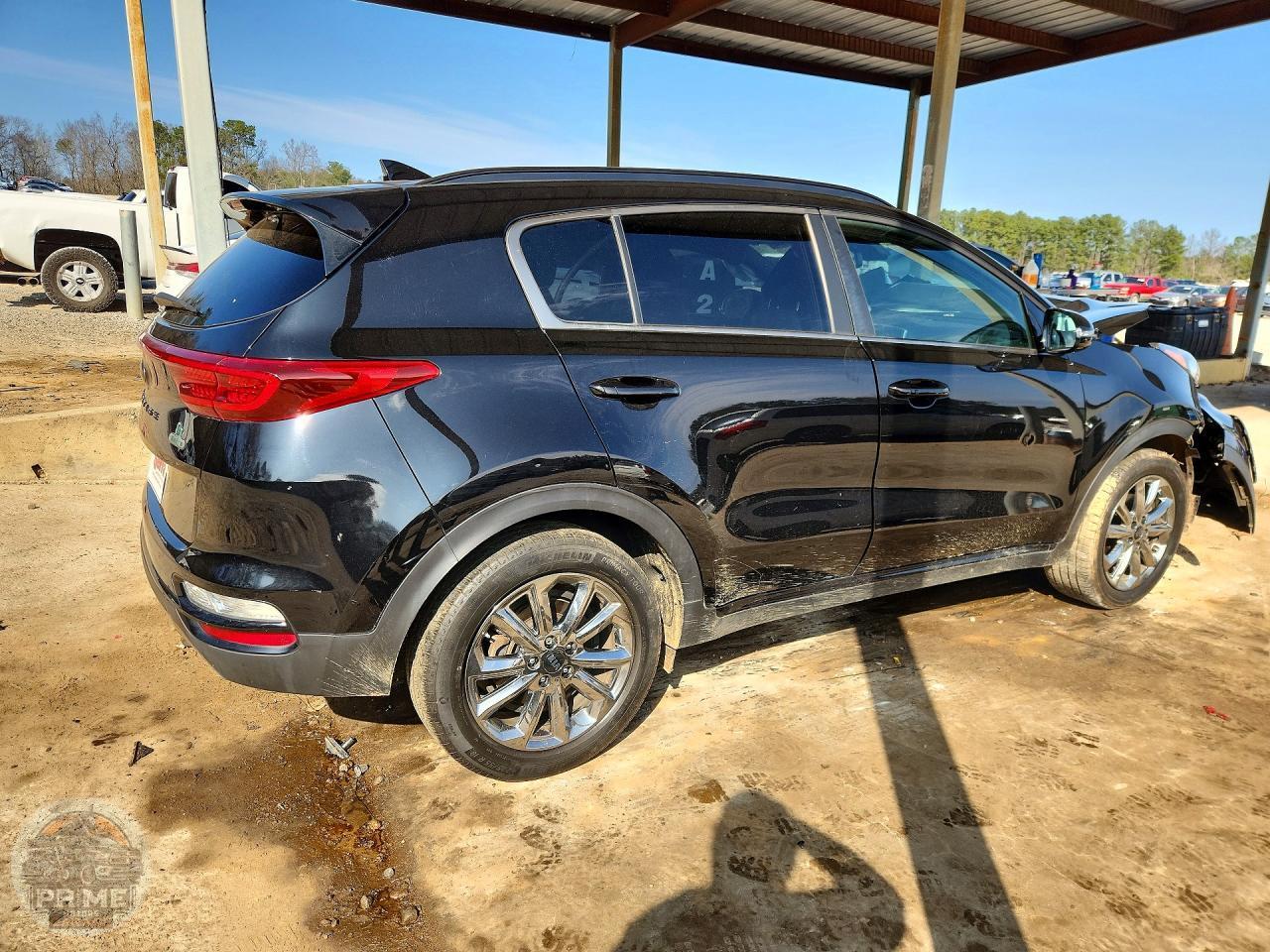 2022 KIA SPORTAGE — фото 3