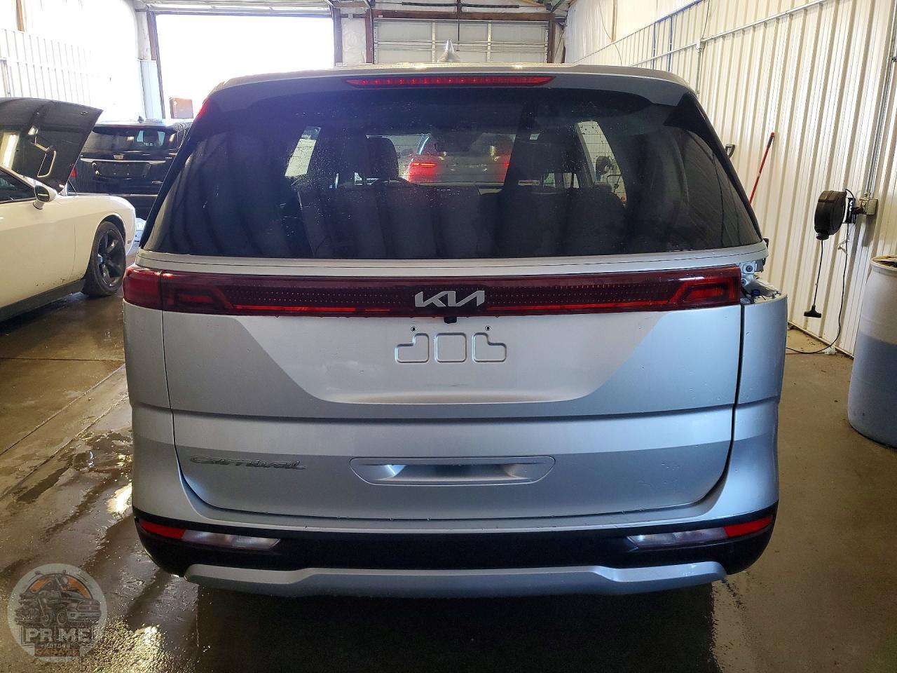 2022 KIA CARNIVAL — фото 6
