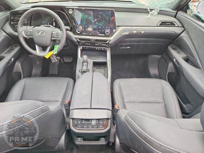 2025 LEXUS TX — фото 8