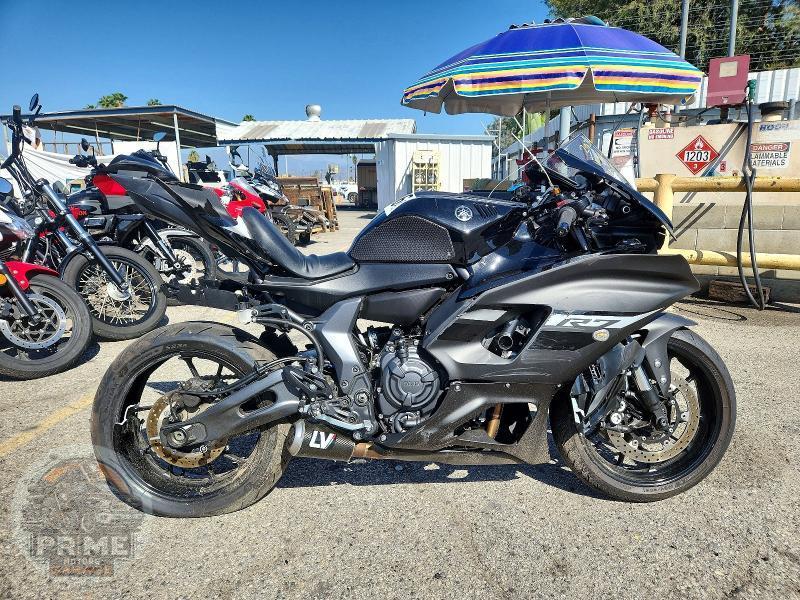2024 YAMAHA YZFR7 — фото 1