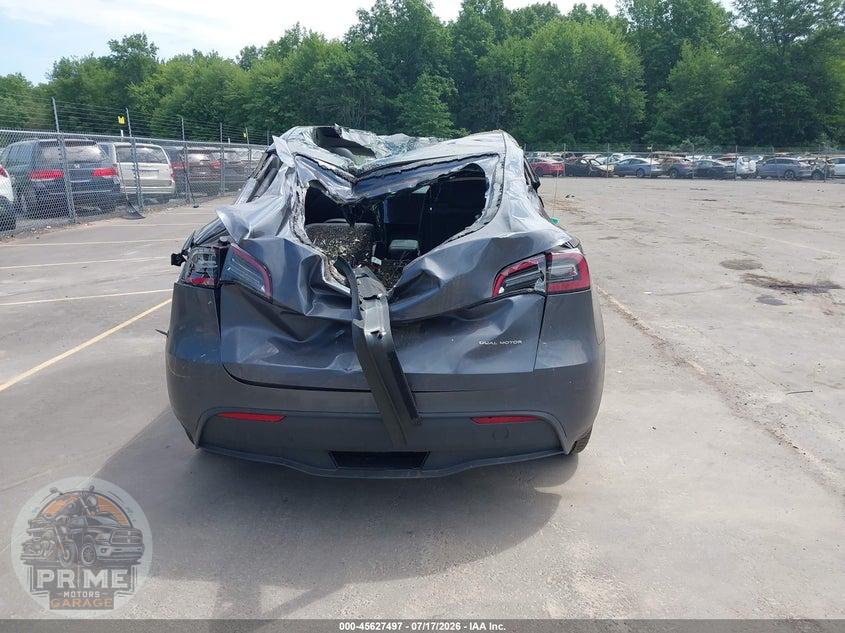 2023 TESLA MODEL Y AWD/LONG RANGE DUAL MOTOR ALL-WHEEL DRIVE — фото 16