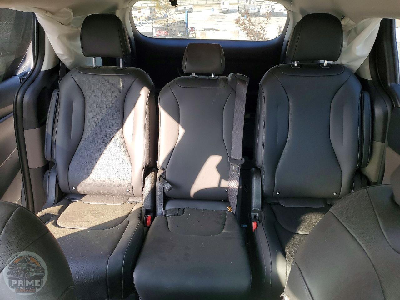 2026 KIA CARNIVAL — фото 10