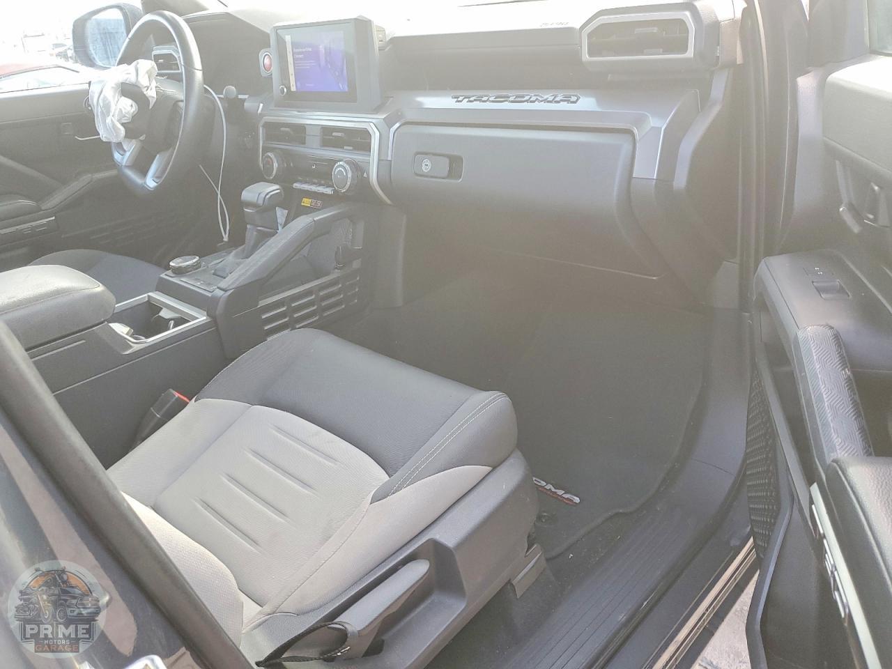 2024 TOYOTA TACOMA — фото 8