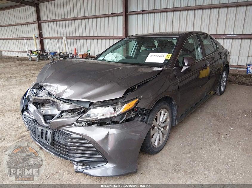 2019 TOYOTA CAMRY LE — фото 2