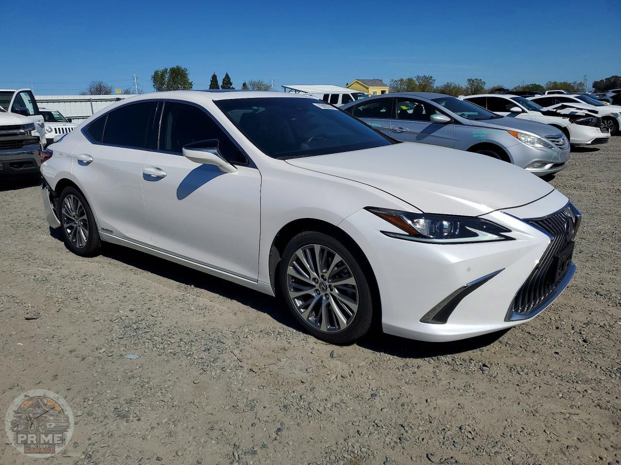 2021 LEXUS ES — фото 4