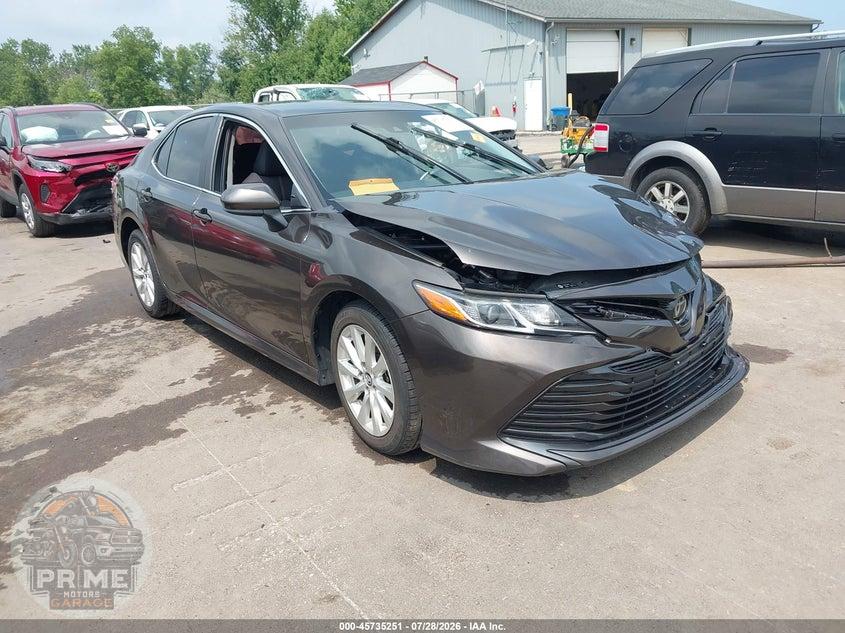 2018 TOYOTA CAMRY LE — фото 1