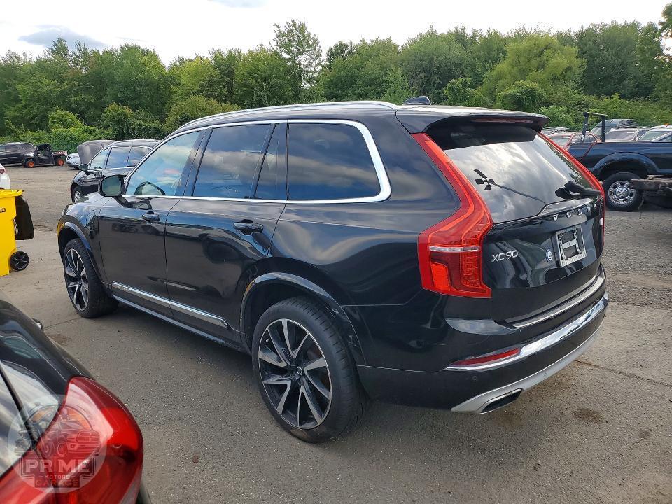 2021 VOLVO XC90 — фото 2