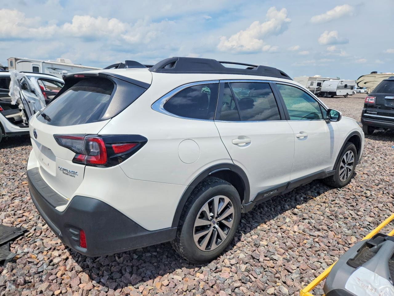 2022 SUBARU OUTBACK — фото 3