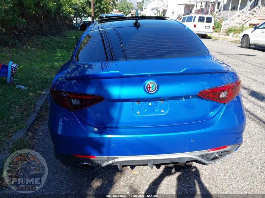 2018 ALFA ROMEO GIULIA TI SPORT AWD — фото 16