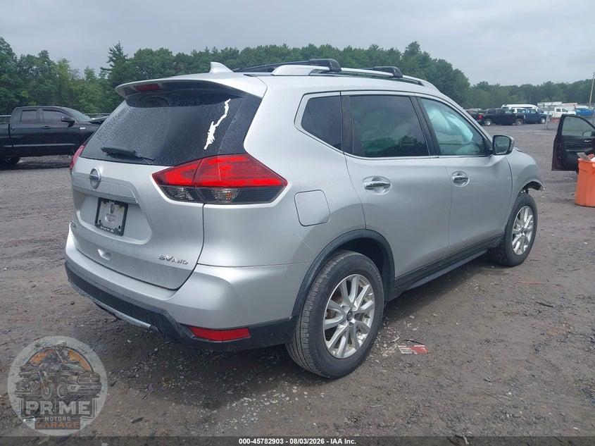 2017 NISSAN ROGUE SV — фото 4