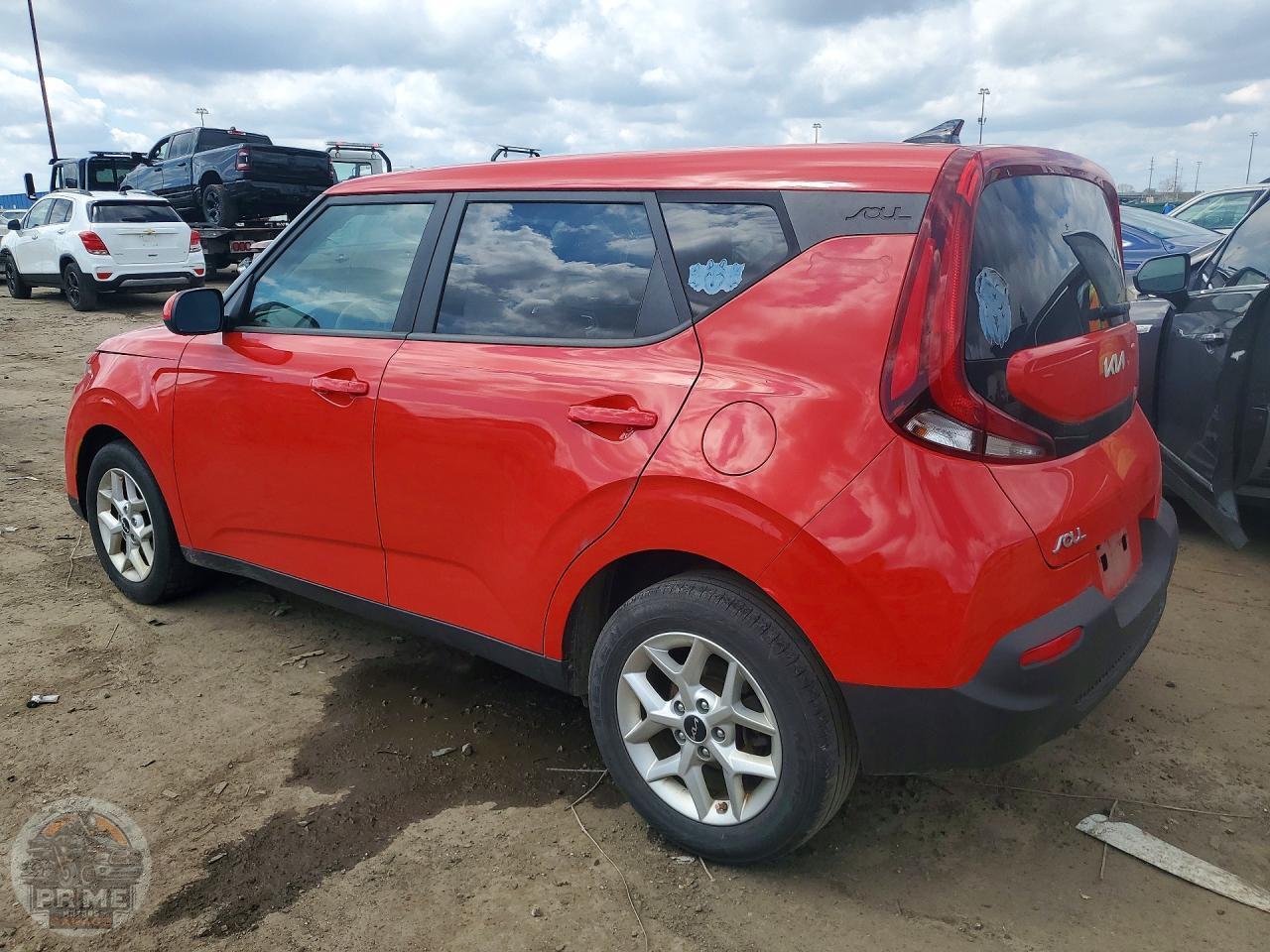 2022 KIA SOUL — фото 2