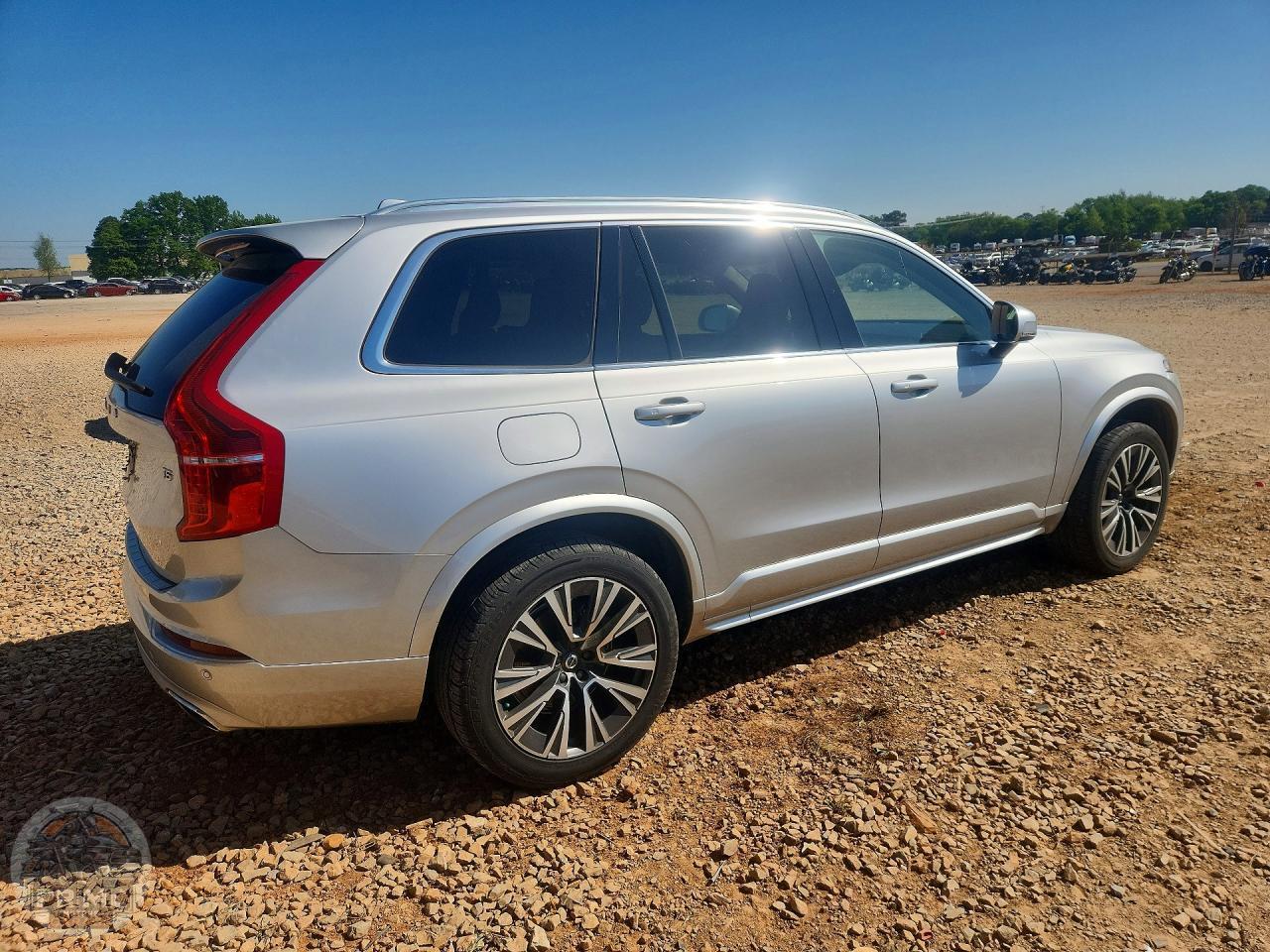 2021 VOLVO XC90 — фото 3