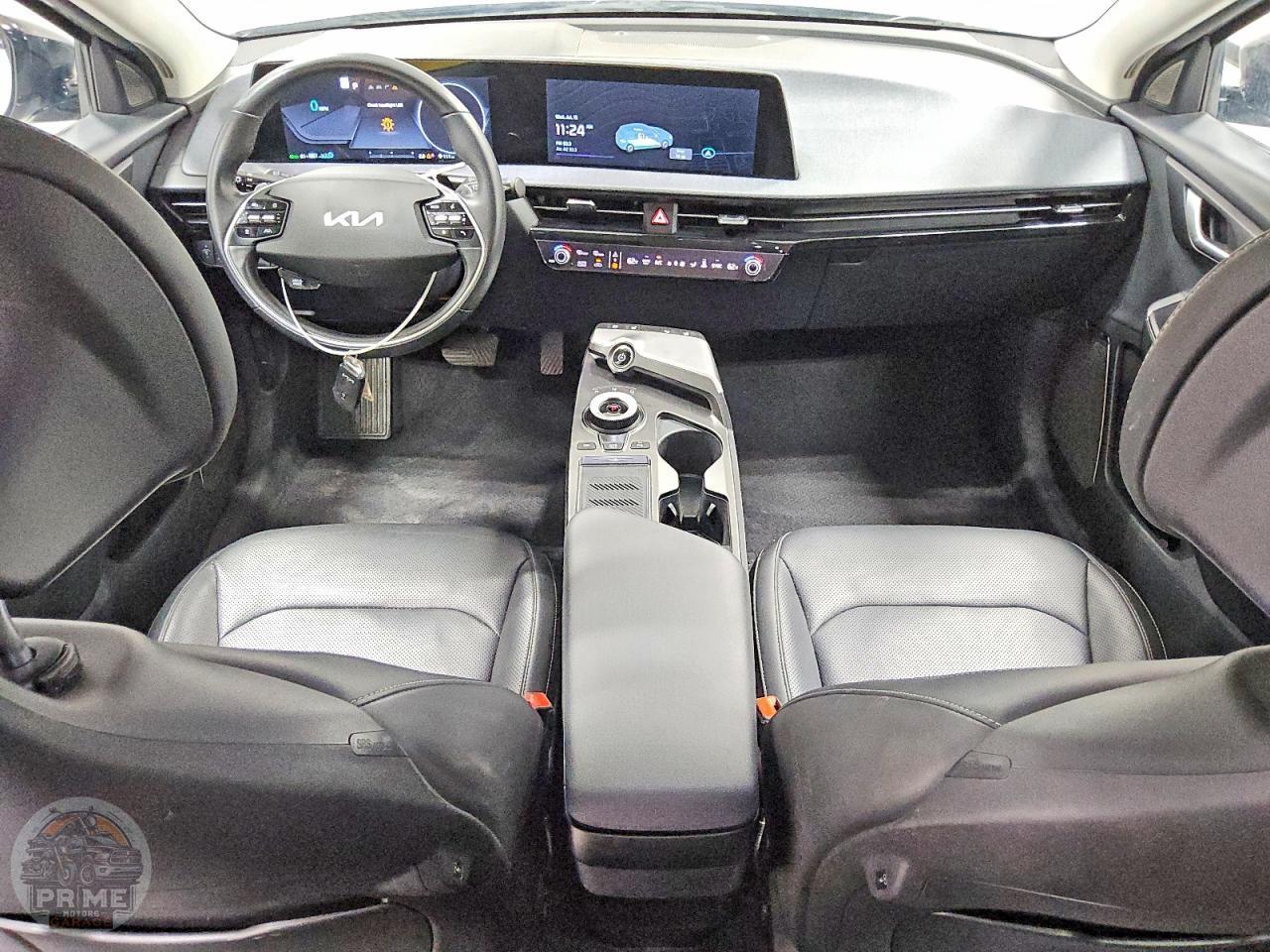 2024 KIA EV6 — фото 8