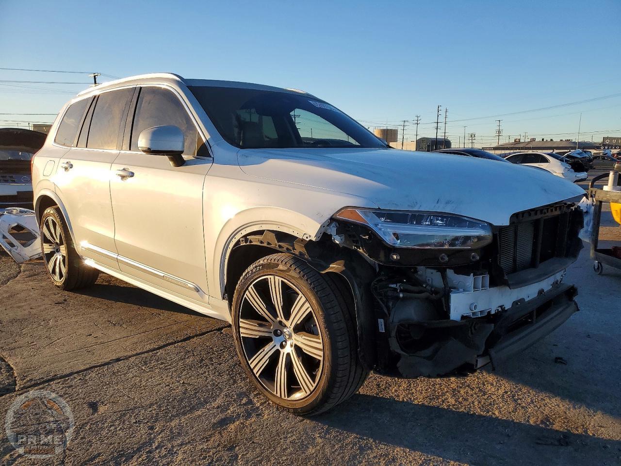 2020 VOLVO XC90 — фото 4