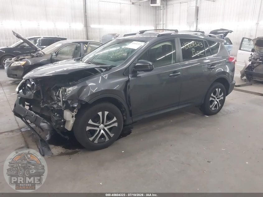 2015 TOYOTA RAV4 LE — фото 2