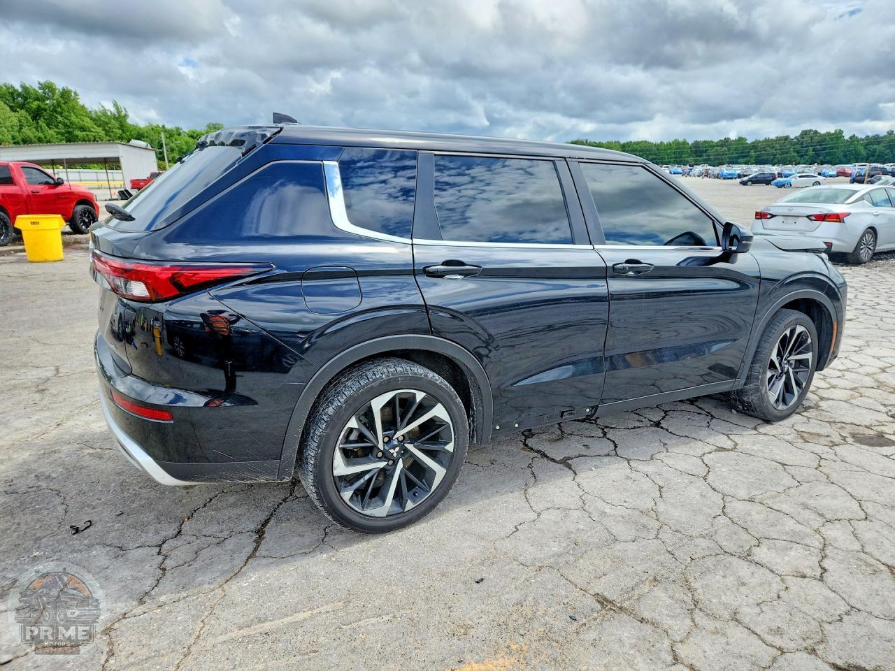 2022 MITSUBISHI OUTLANDER — фото 3