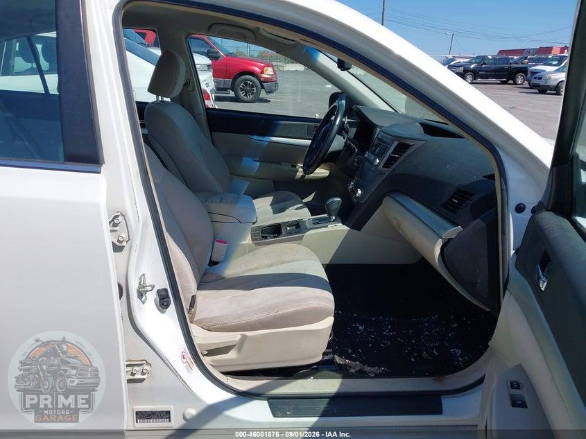 2013 SUBARU LEGACY 2.5I PREMIUM — фото 5