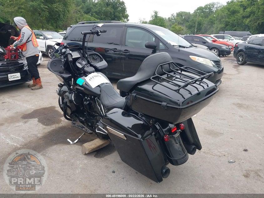 2018 HARLEY-DAVIDSON FLTRXS (ROAD GLIDE SPECIAL) ROAD GLIDE SPECIAL — фото 3
