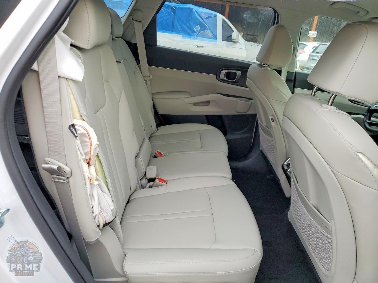 2026 KIA SORENTO — фото 10