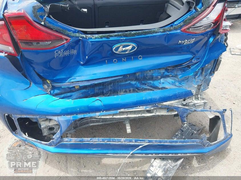2018 HYUNDAI IONIQ HYBRID BLUE — фото 6