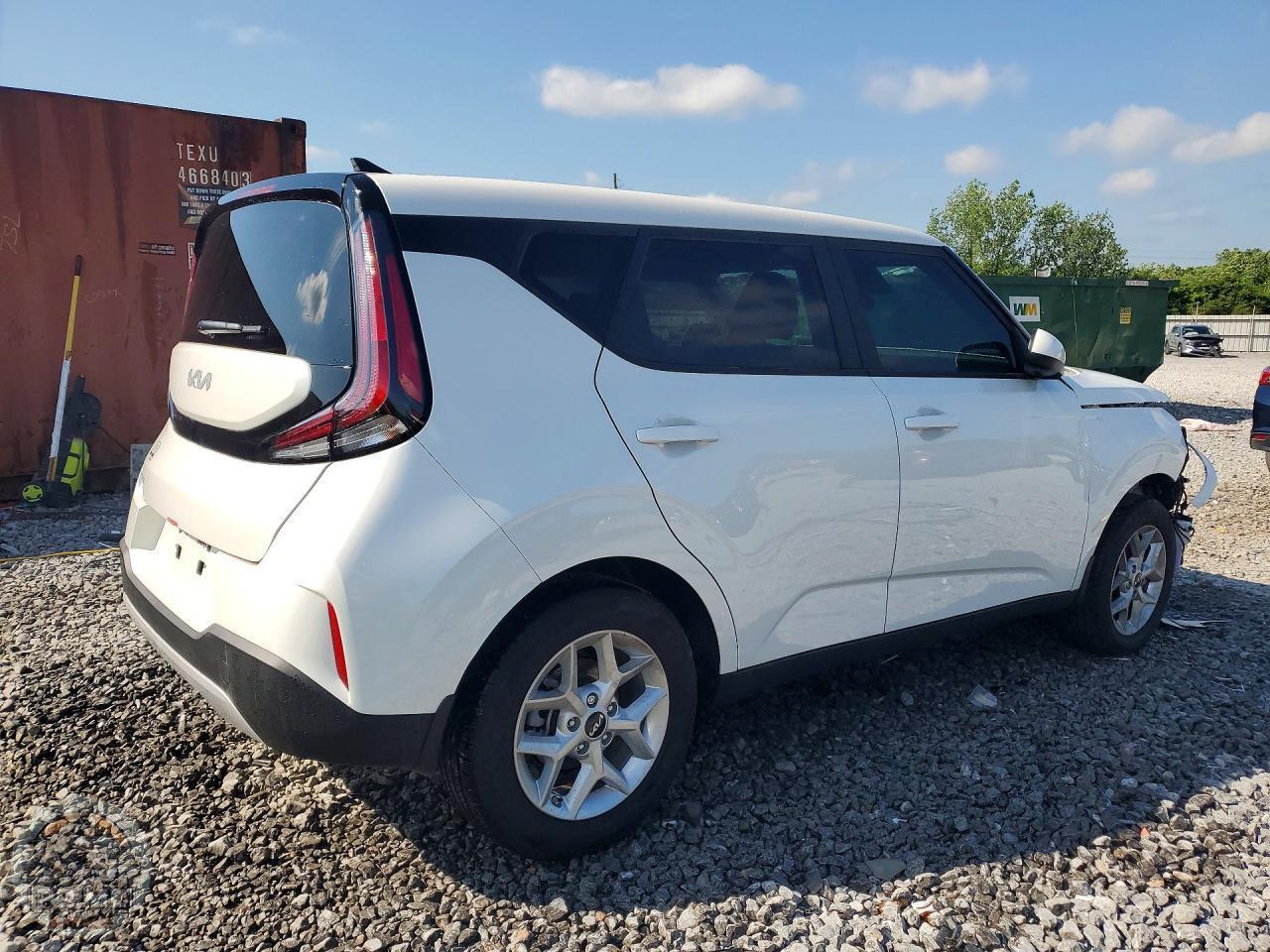 2025 KIA SOUL — фото 3