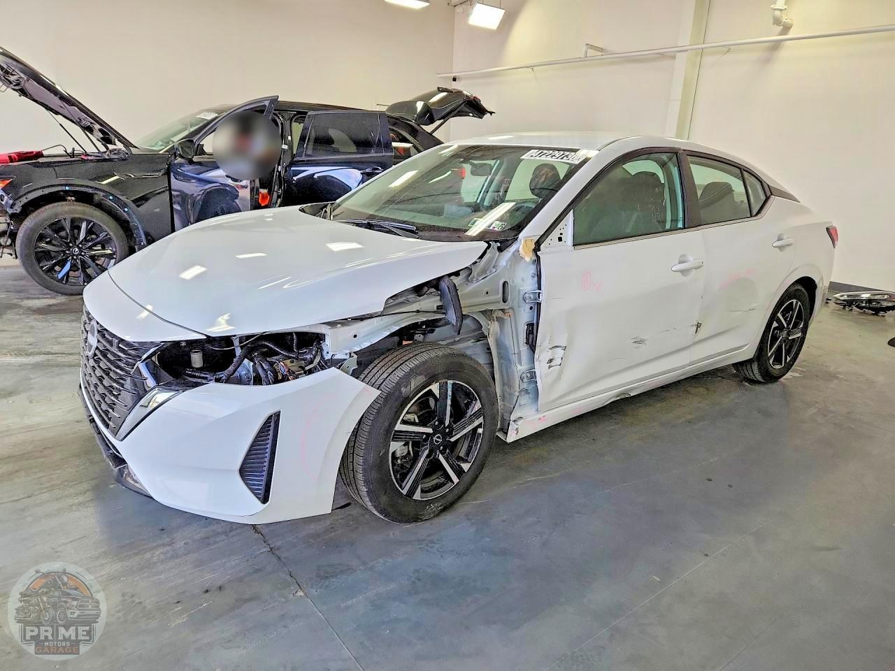 2025 NISSAN SENTRA — фото 1