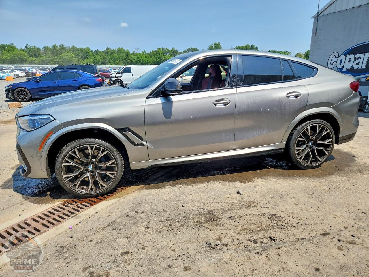 2021 BMW X6 — фото 1