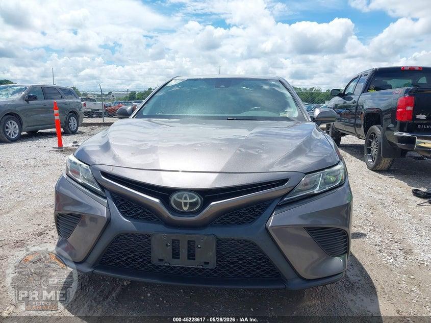 2019 TOYOTA CAMRY SE — фото 12