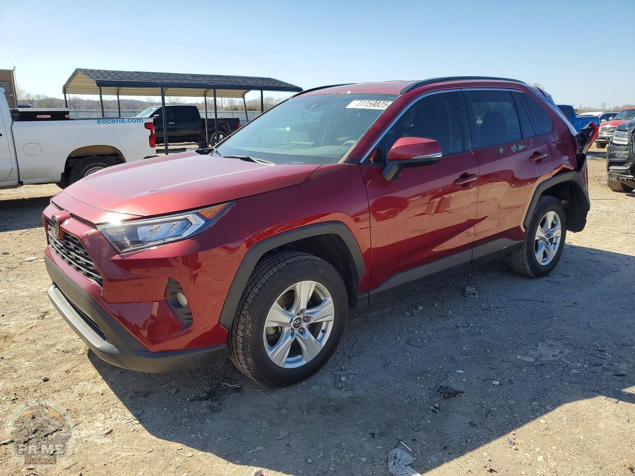 2020 TOYOTA RAV4 — фото 1